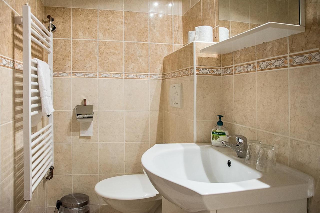 Horsky Hotel Vidly Karlova Studánka Buitenkant foto