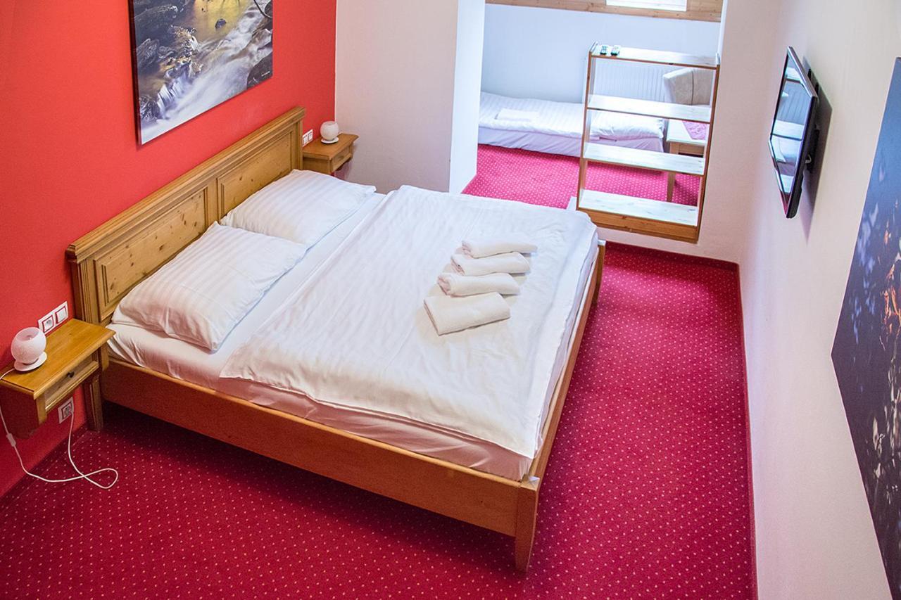 Horsky Hotel Vidly Karlova Studánka Buitenkant foto