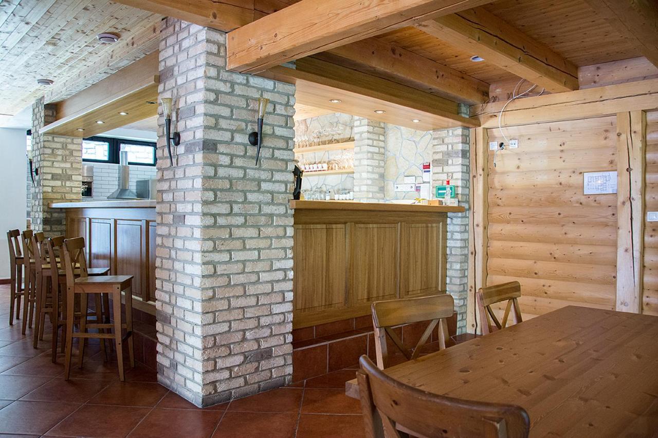 Horsky Hotel Vidly Karlova Studánka Buitenkant foto